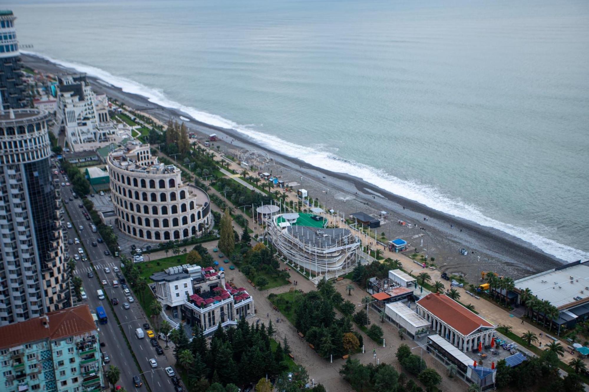 Orbi City D Block Батуми Экстерьер фото